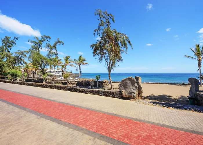 Lanzahost Casa Sunny Seafront