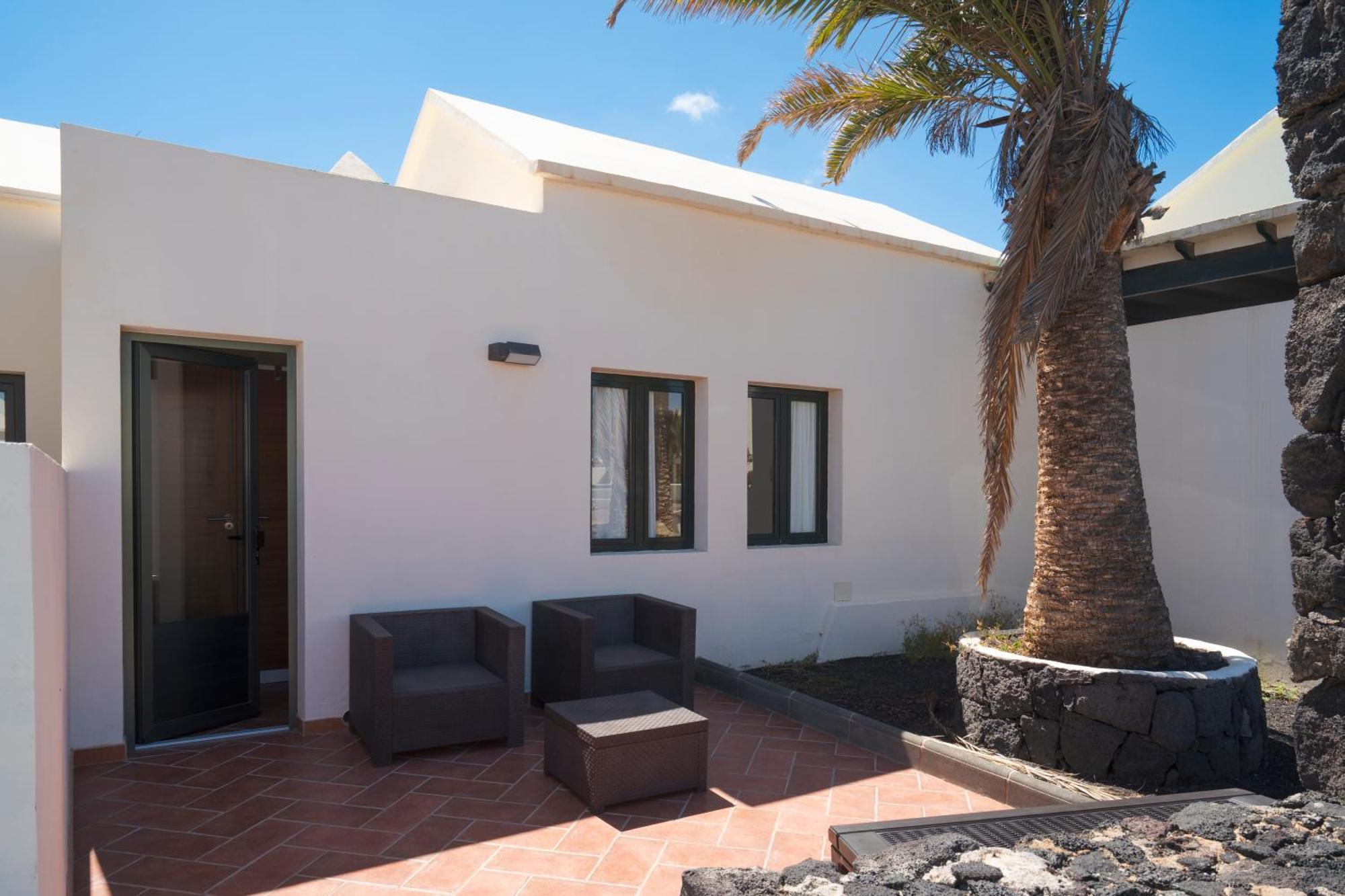 Lanzahost Casa Sunny Seafront Casa de Férias