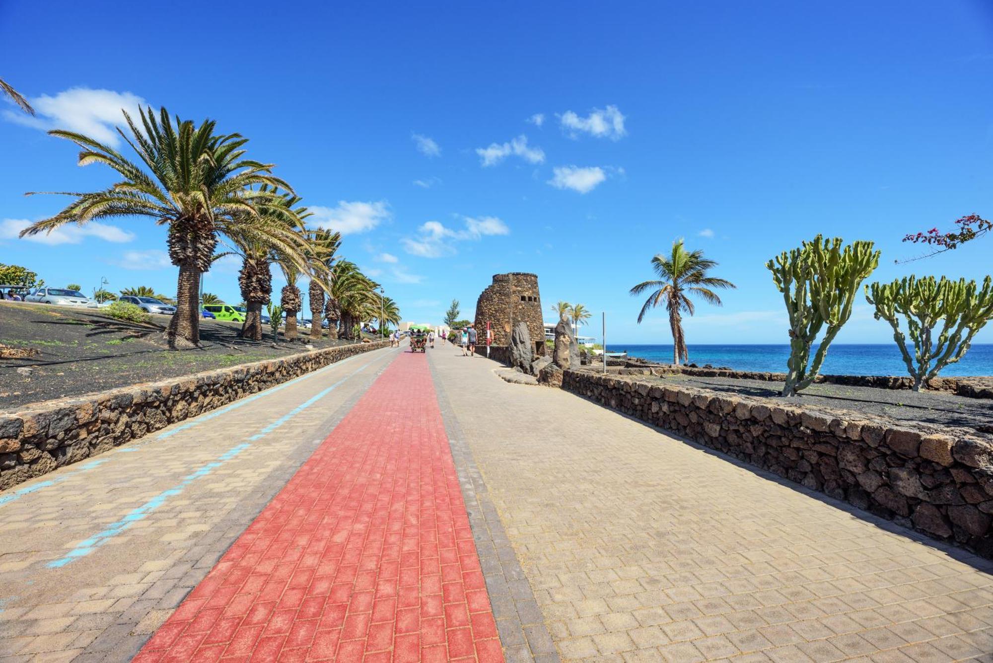 Lanzahost Casa Sunny Seafront Casa de vacances